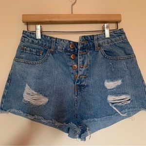 ⭐️ high waisted denim button up short shorts